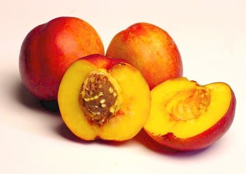 NECTARINES GROWN LARGE FRESH FRUIT PRODUCE PER POUND