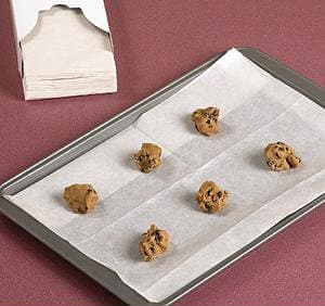 Baking Parchment Sheets. Box of 30 Pop-up Sheets 16.5 x 14.5 Inch.