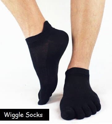 Wiggle Socks From Cerkos: Unisex Comfortable Toe Socks, Toe Separator Socks, Five Finger Socks, 5 Toe Socks, Toe Shoe Socks for Men/women (1 Pair, Dark Black Ankle Socks)