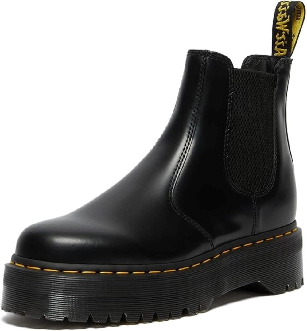 Dr. Martens unisex-adult Chelsea Boots