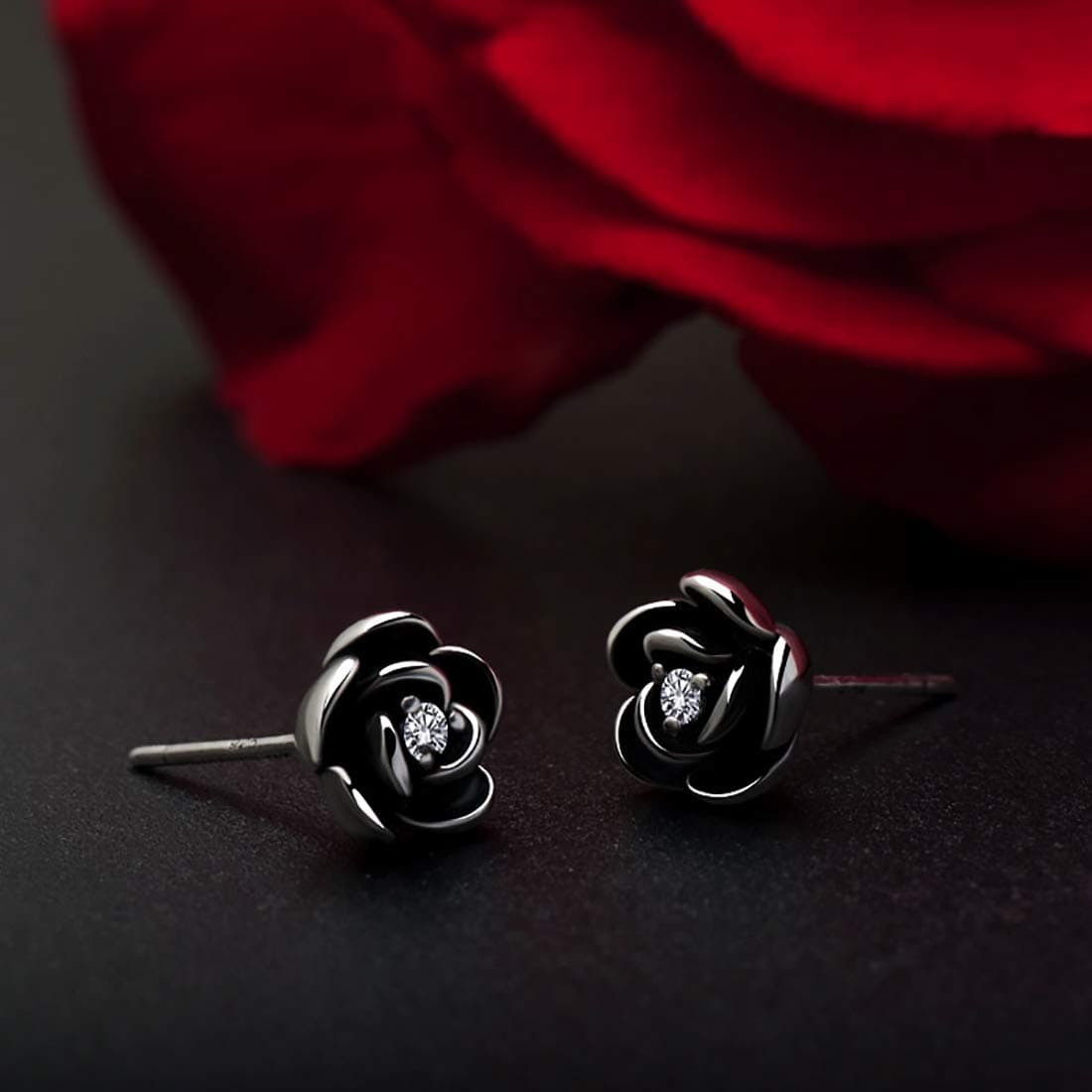 Stud Earrings-Black flower/Sterling Silver