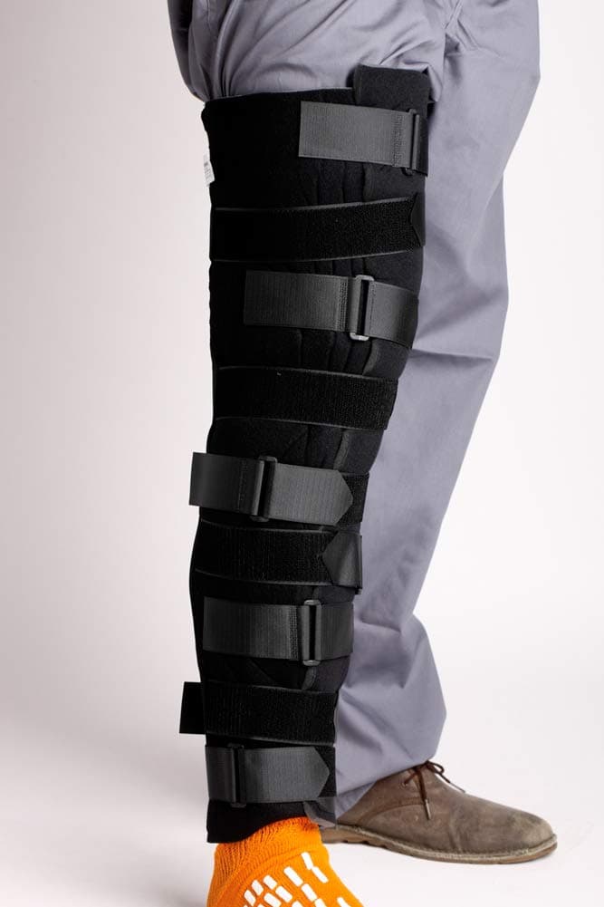 MediChoice Knee Immobilizer, Trimmable w/Hook And Loop Closure, Foam, Universal, 24 Inch, 1314OSG5024 (Each of 1)