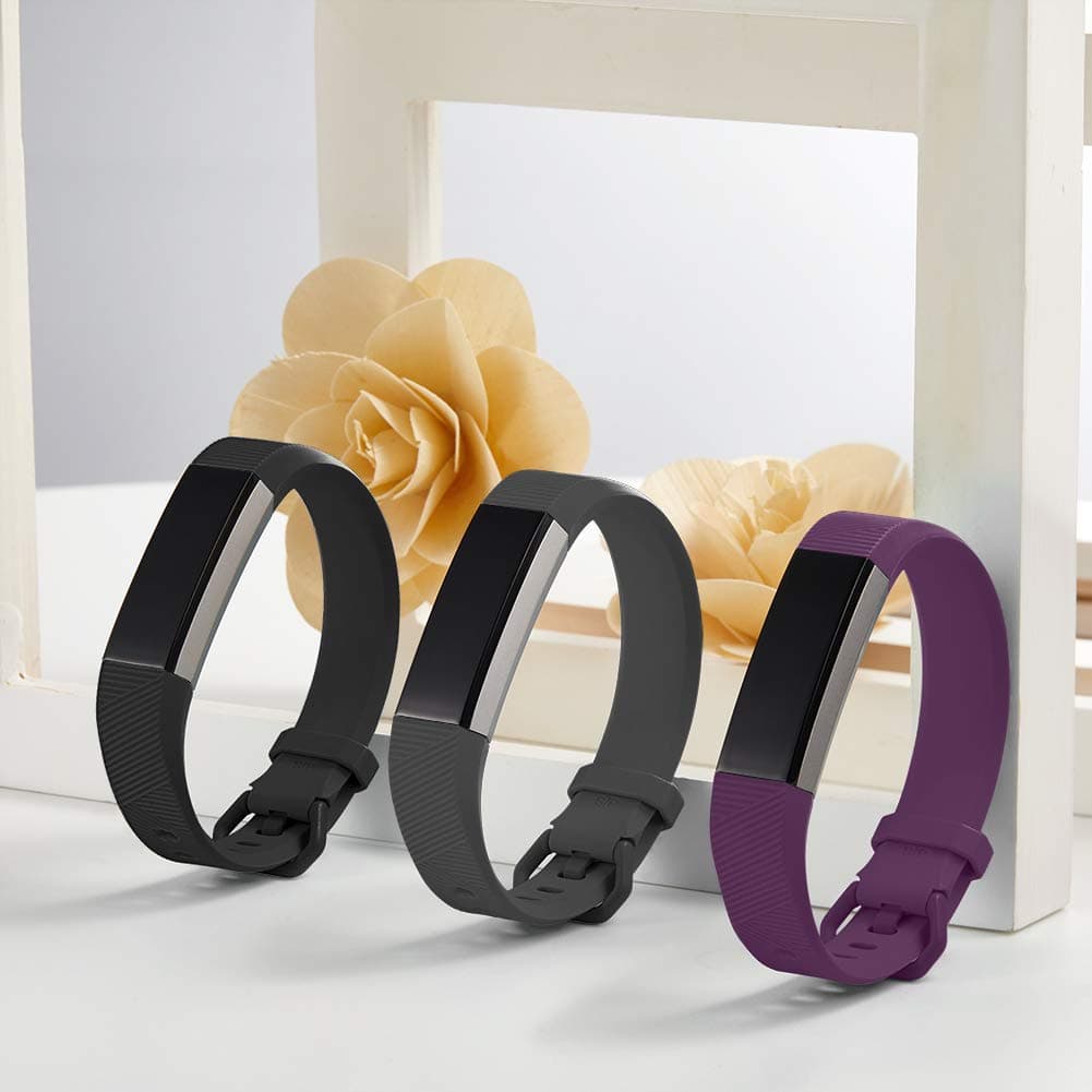 GEAK Replacement Bands for Fitbit Alta/Alta HR/Ace 3 Pack, Classic Replacement Bands with Secure Metal Buckle for Fitbit Alta HR/Fitbit Alta/Fitbit Ace, Women Men Kids Small for 5.5"- 6.7"Wrist Circumference black