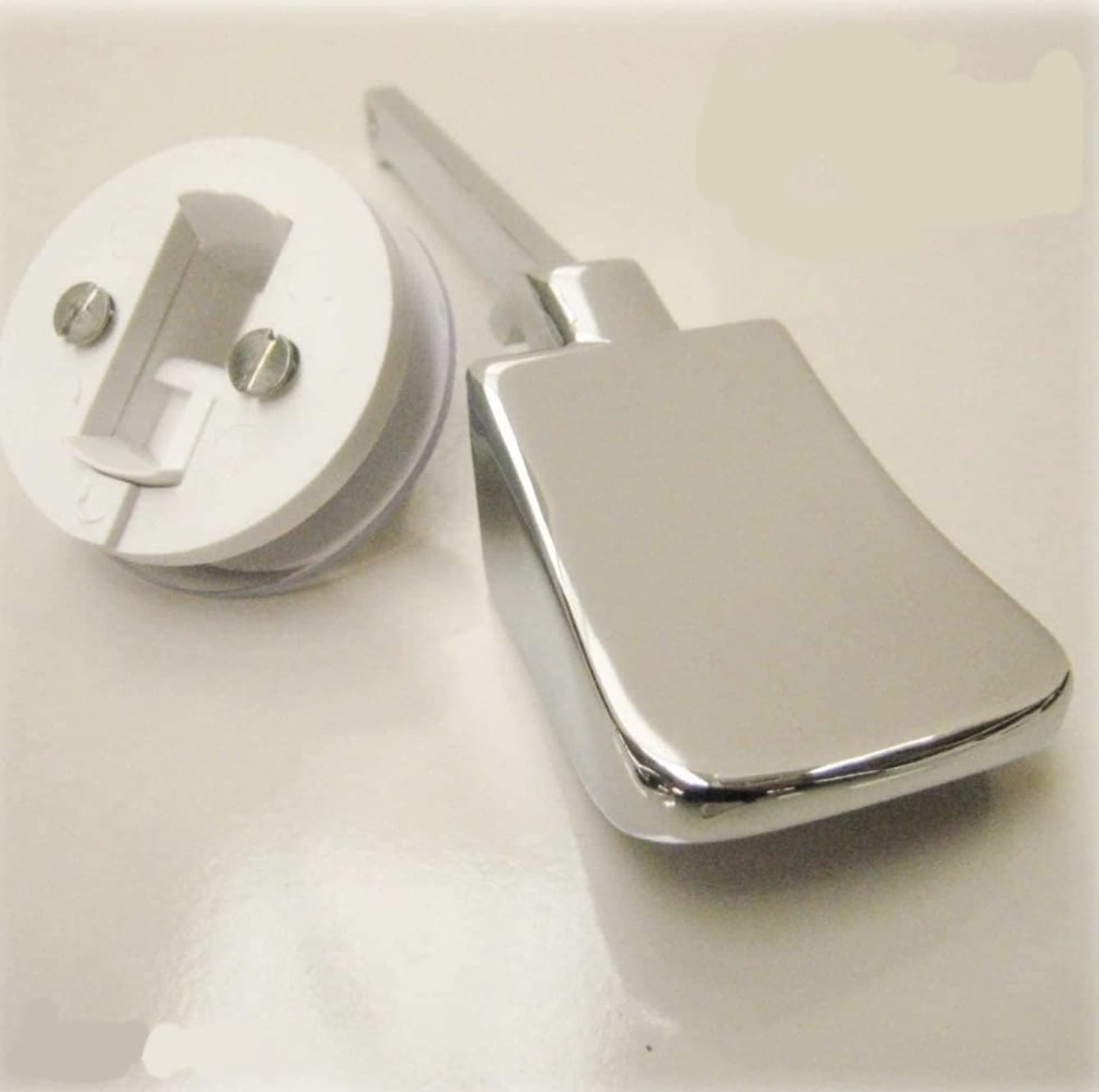 Ideal Standard Duchess Princess Side action Cistern Lever Handle E8643AA with Fixing Bush