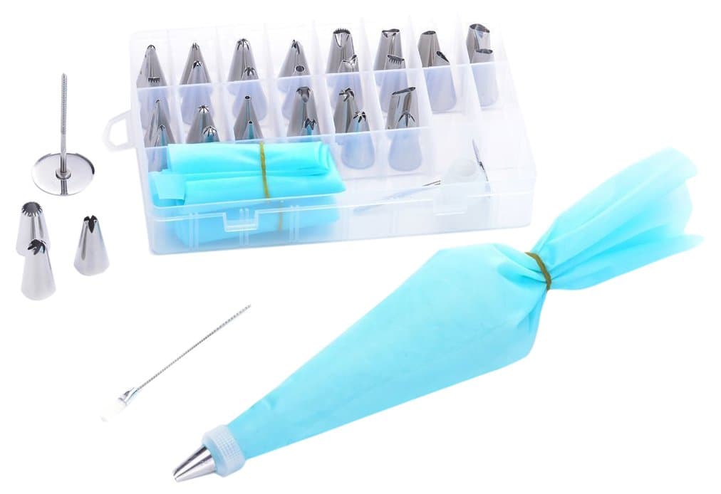 39 Piece Cake Decorating Tips Kit, 32 Pieces Cake Piping Icing Nozzles DIY Tips Kit Set With 2 Reusable Cake Decorating Pastry Bags, 2 Coupler, 2 Flower Nails And 1 Cleaning Brush and Gift Box