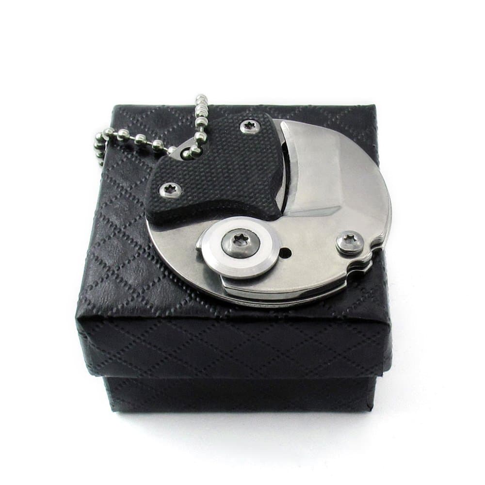 YMW Coin Shape Folding Pocket Knife Creative Safety Lock Button Stainless Steel Outdoor Sharp Mini Tools Festival Gifts (4 Colors 1Knife (Silver)