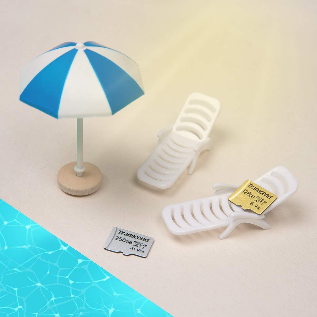 Transcend 32GB microSDXC 300S Class 10 Memory Card with up to 95/45 MB/s (for Smartphones, Digital Camers and Nintendo Switch Consoles) with SD Adapter TS32GUSD300S-A