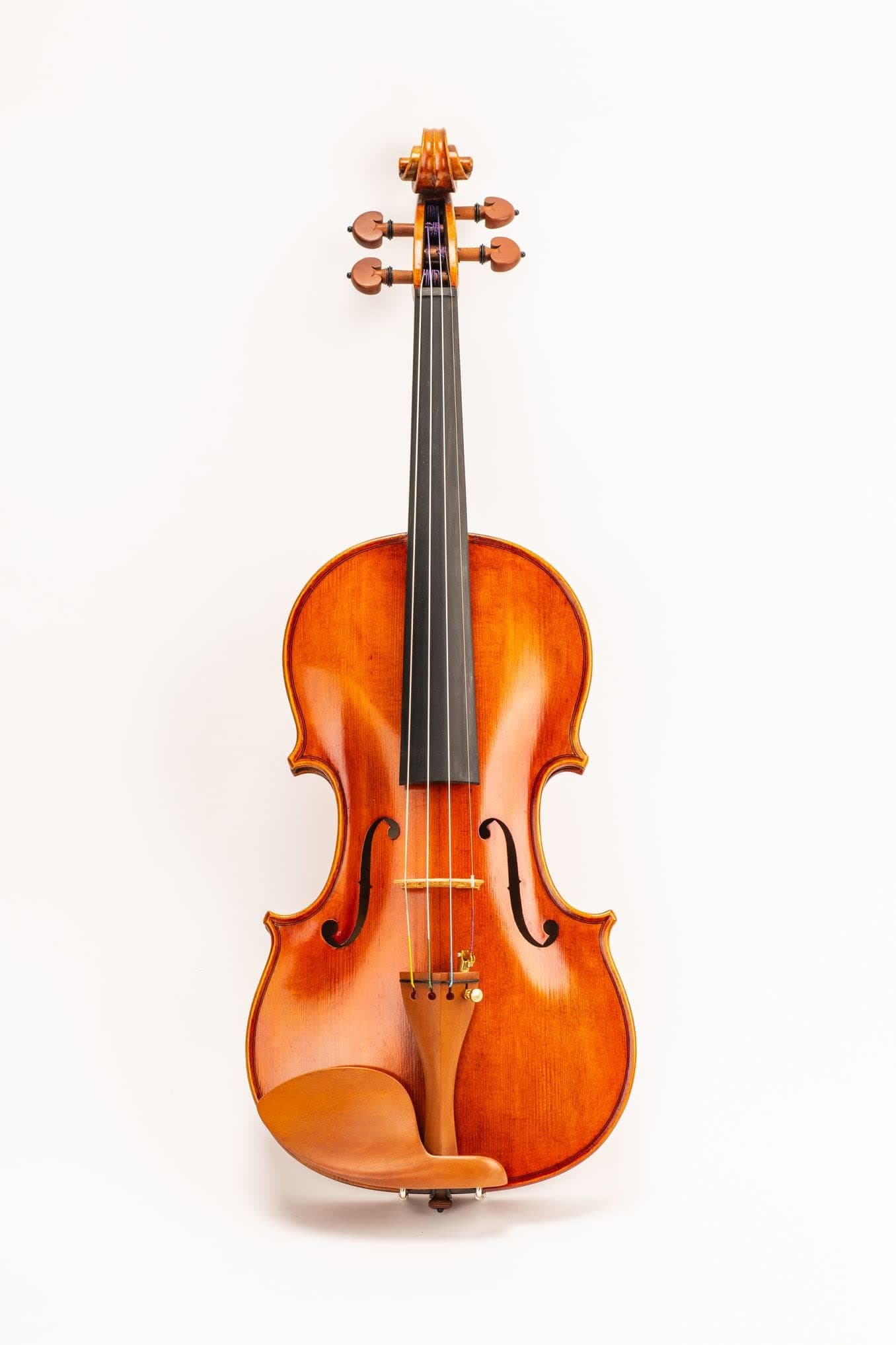 D Z Strad 1/2 size Violin Model 250 with Dominant Strings, Case, Bow, Shoulder Rest, and Rosin