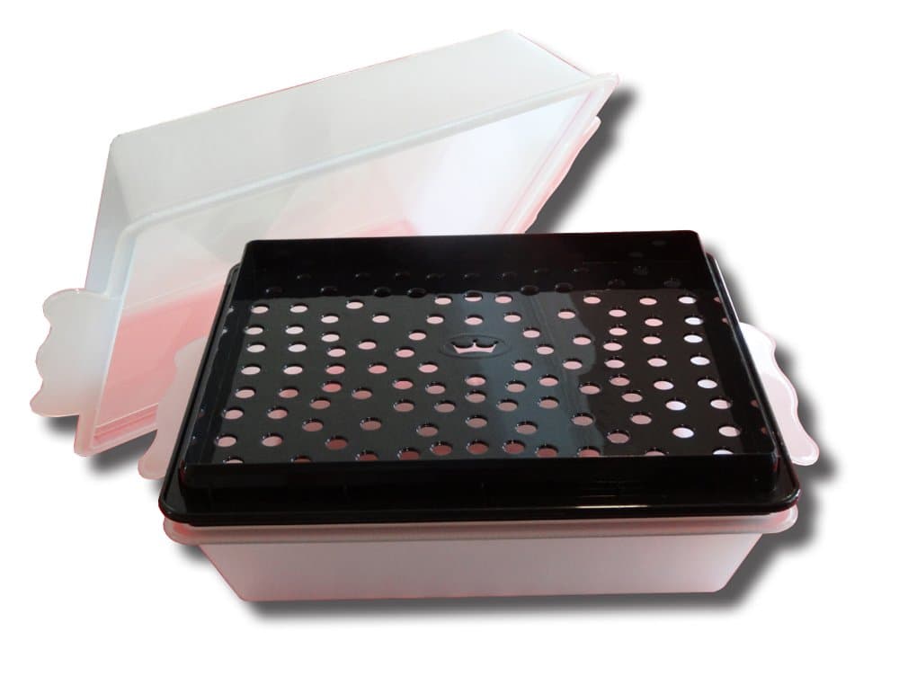 King Kooker1113BK Plastic Breader Box with Sifter, One Size, Multi