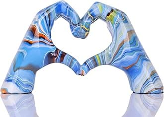 Colourful hand heart decoration, heart hand statue, love finger sculpture wedding decoration, suitable for bookshelf coffee table office bedroom TV cabinet bookshelf small ornaments home decoration.