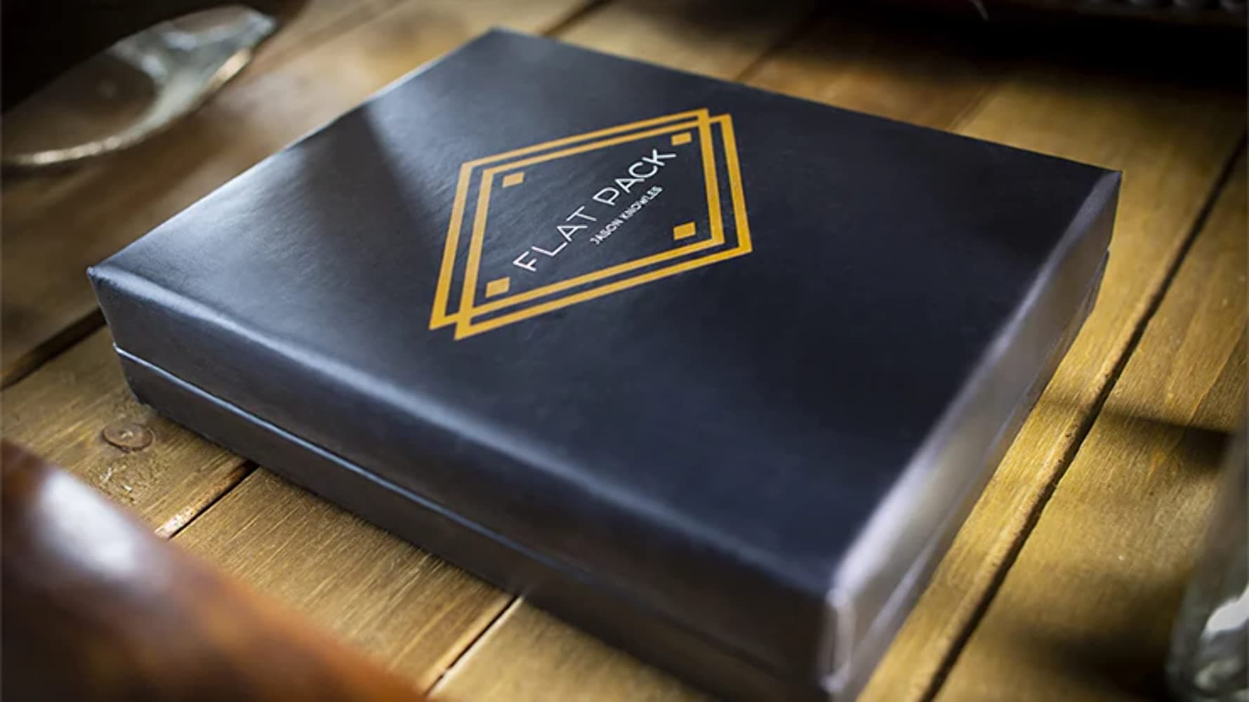 MJM Flat Pack Blue (Gimmick and Online Instructions) by Jason Knowles - Trick