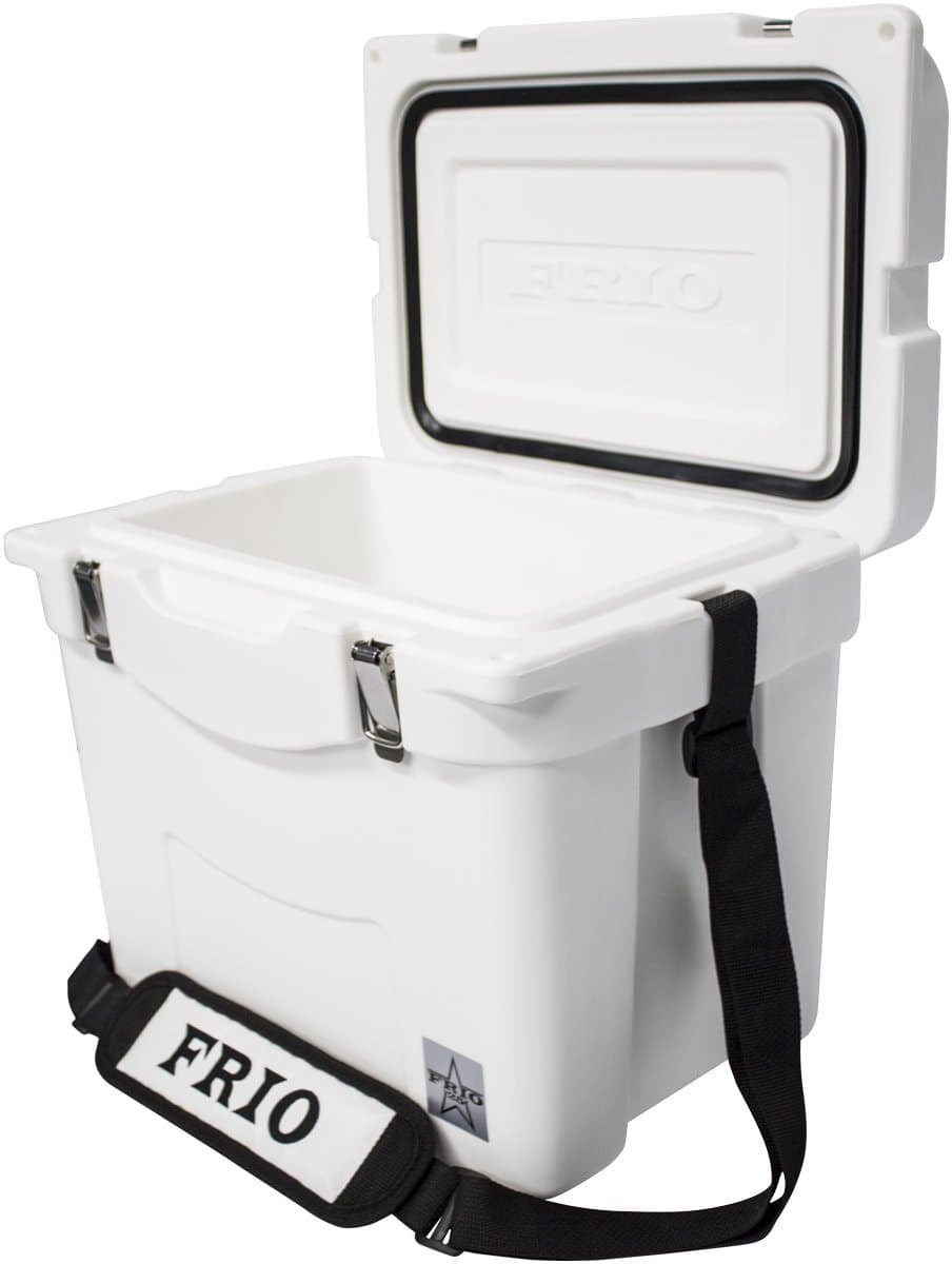 Frio 25Qt White Hard Side with Adjustable Shoulder Strap