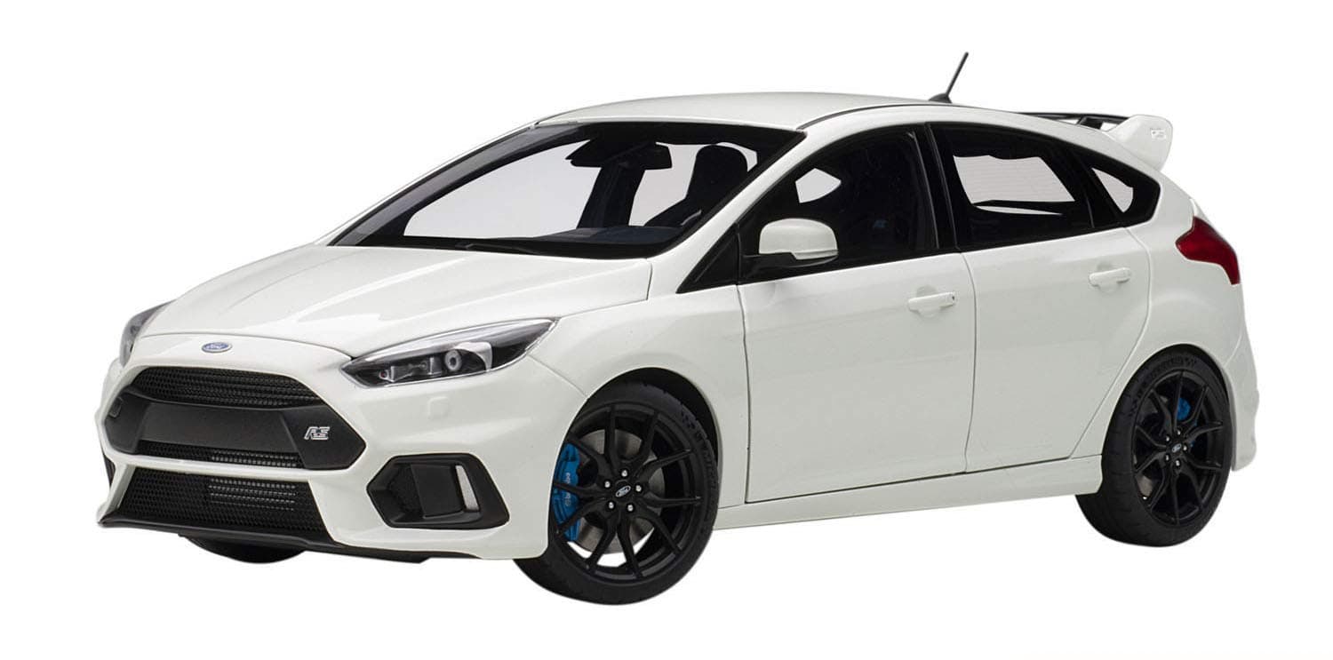 AUTOart 1/18 Ford Focus RS White Assembled