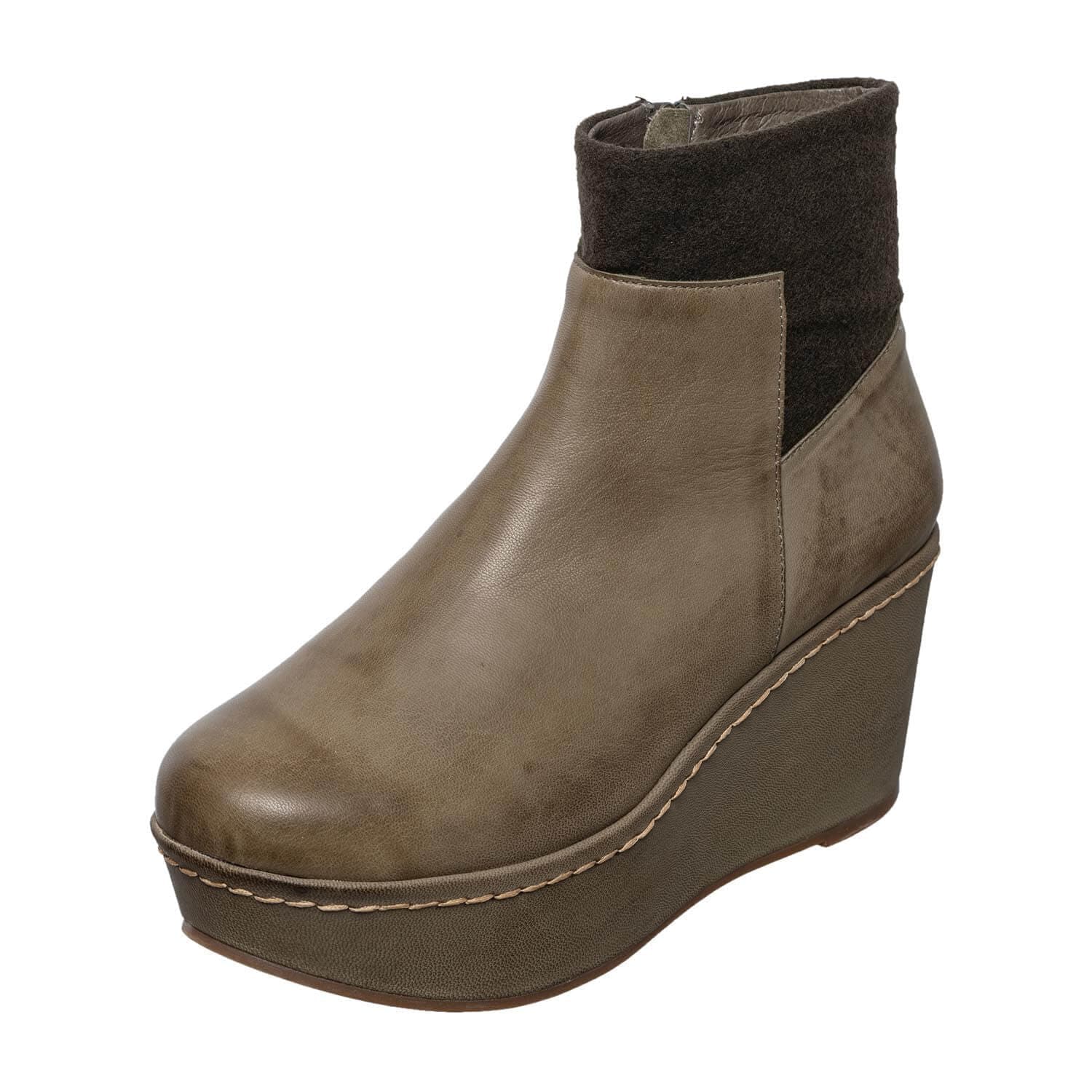 AntelopeWomen's Ria Leather Wedge Boots