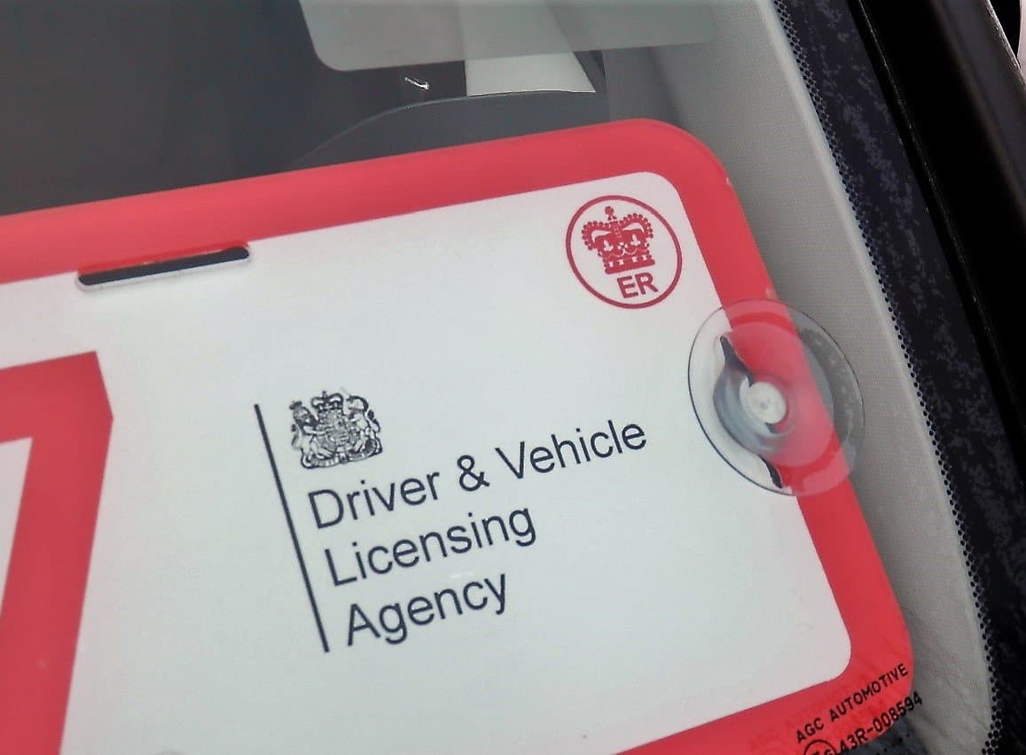 TRADE PLATE HOLDERS TRADER 3 VEHICLE PACK