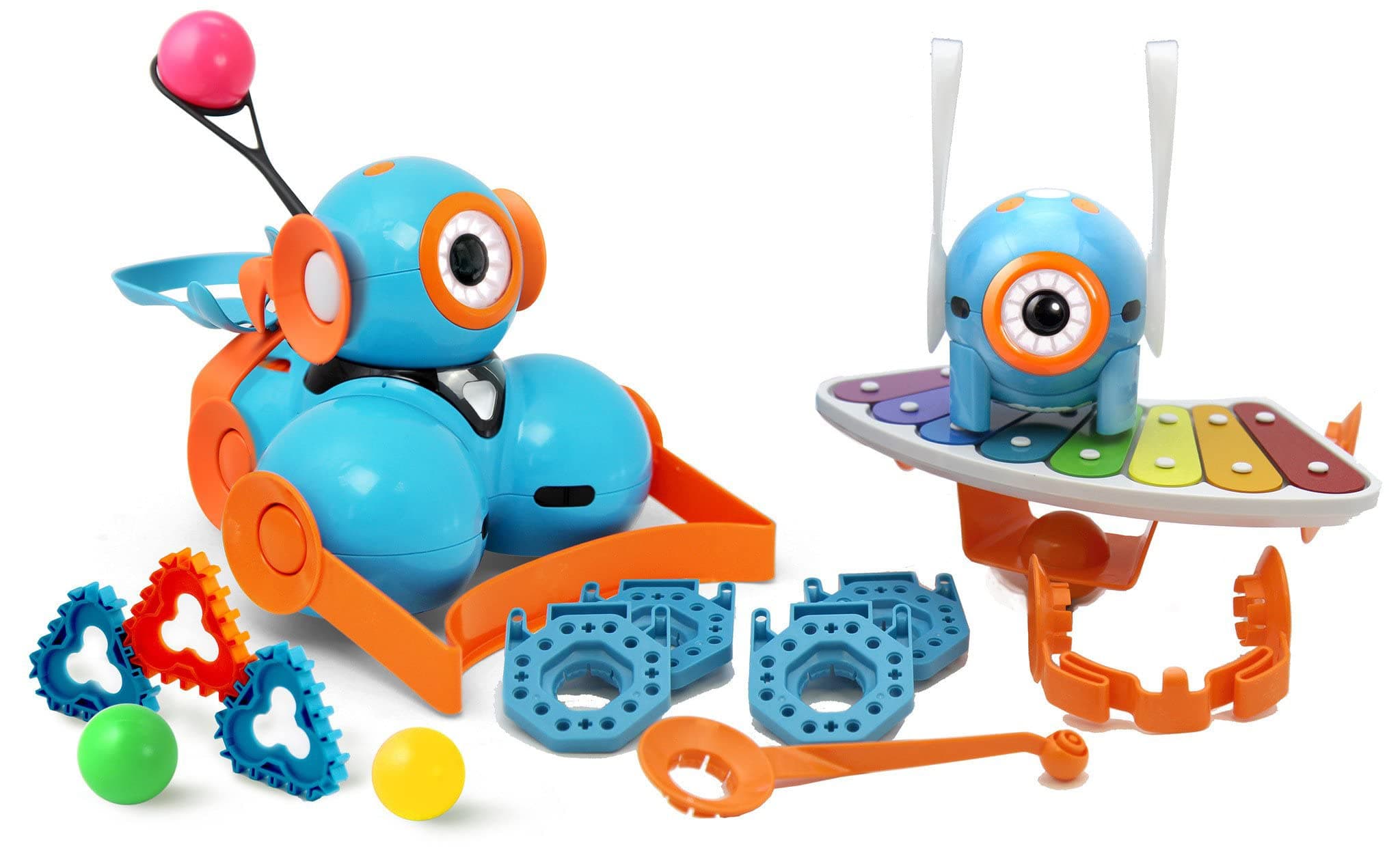 Wonder Workshop Dot and Dash Robot Wonder Pack – Coding Robot for Kids 6+ – Voice Activated – Navigates Objects – 5 Free Programming STEM Apps – Creating Confident Digital Citizens