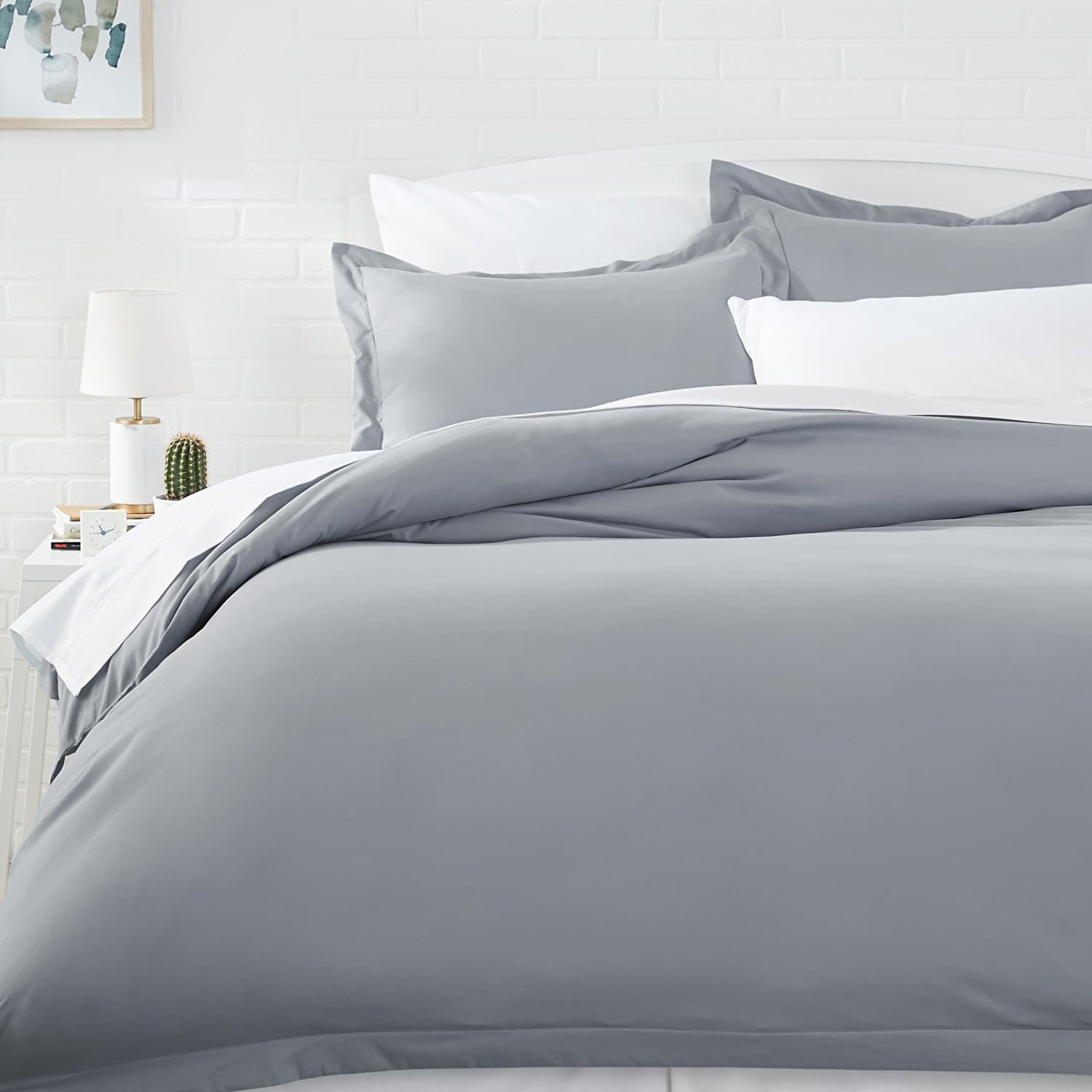 Amazon Basics Lightweight 3 Piece Microfiber Duvet Cover Set with Snap Buttons, Full/Queen, Dark Grey, Solid