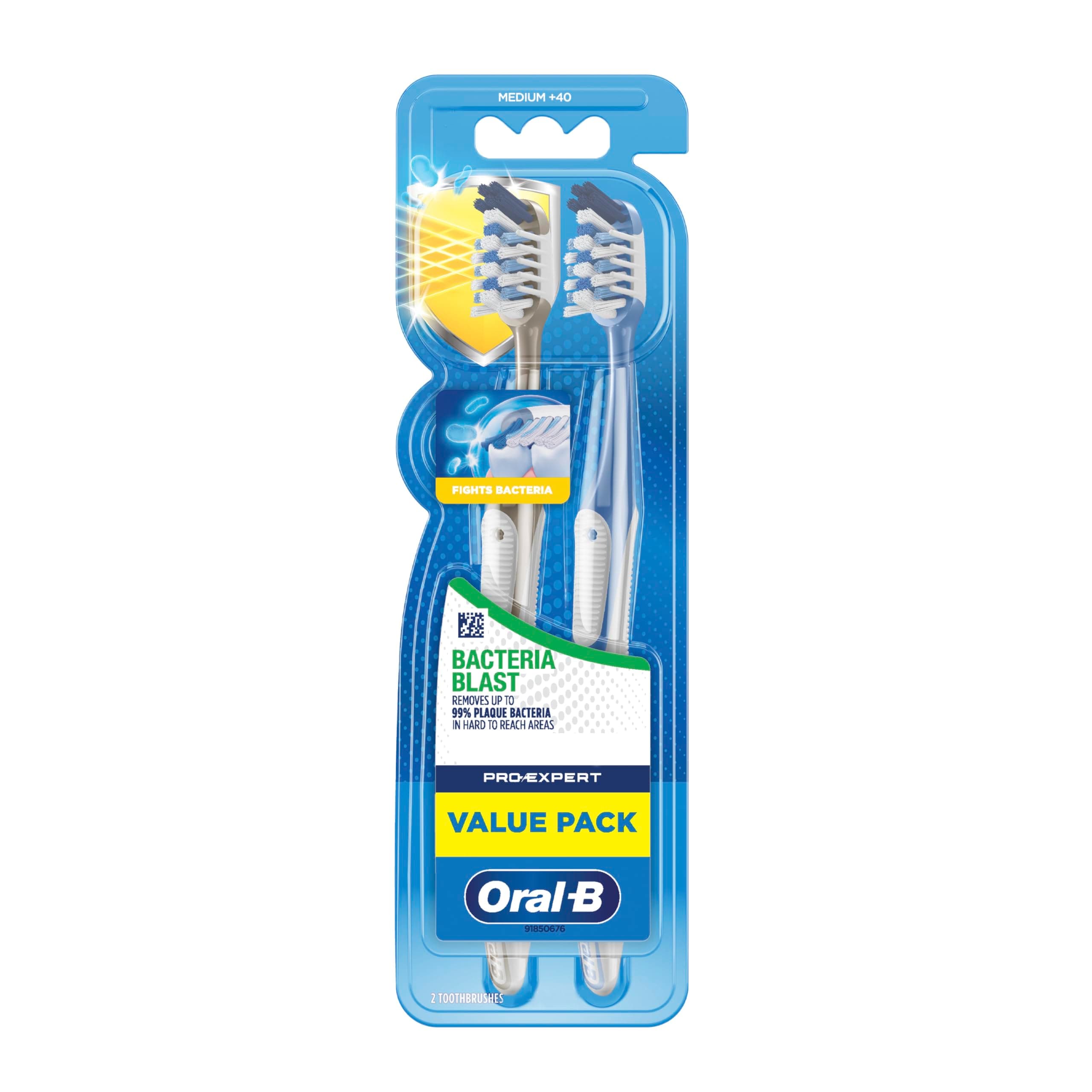 Oral-B Pro-Expert Bacteria Blast Medium Manual Toothbrush Multicolour 2 PCS