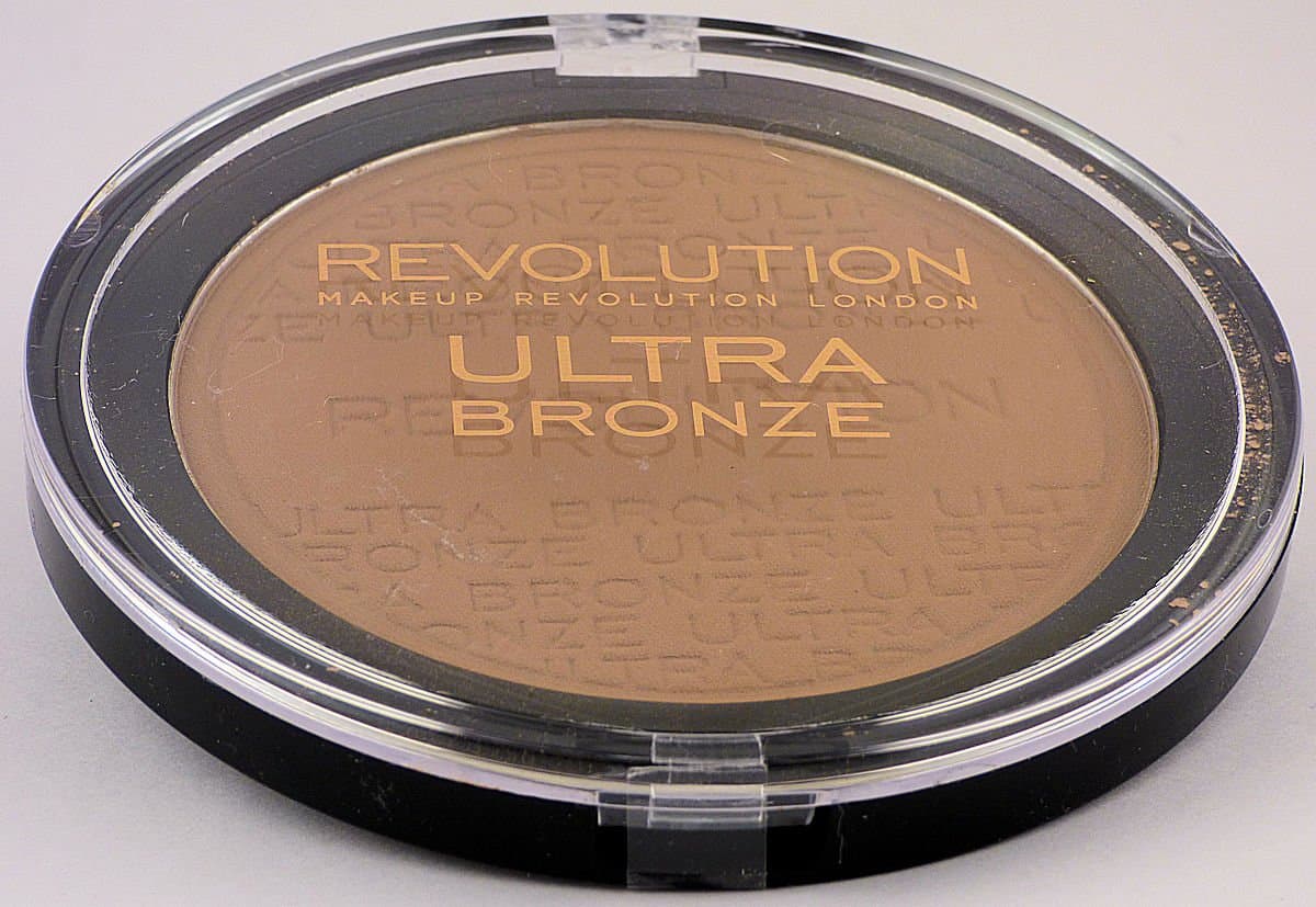 Makeup Revolution Ultra Bronze Bronzer Powder
