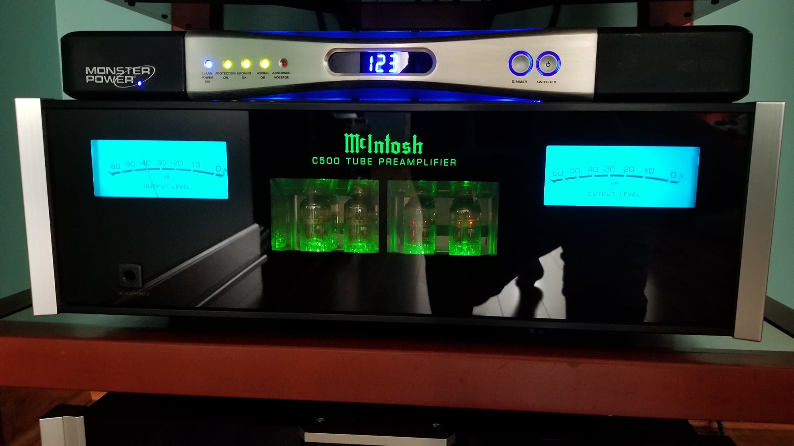 MCINTOSH C500 Controller & MCINTOSH C500T Tube PREAMPLIFIER (2 MODULES)