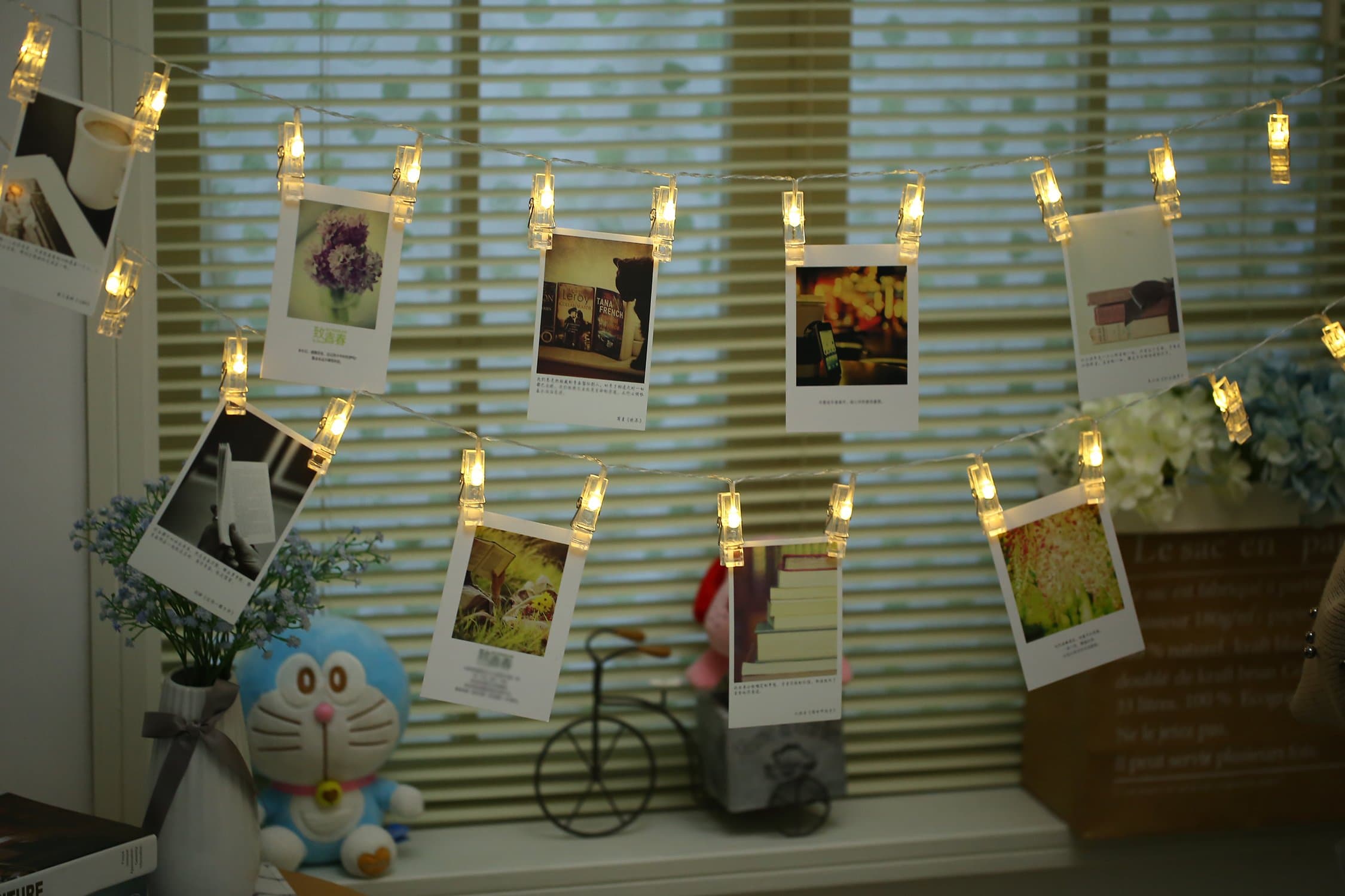 Photo Clip String Lights with 6-Hour Timer Warm White 40 LEDs Dual Power Design AA Bettery Operated or Smart Phone Charger