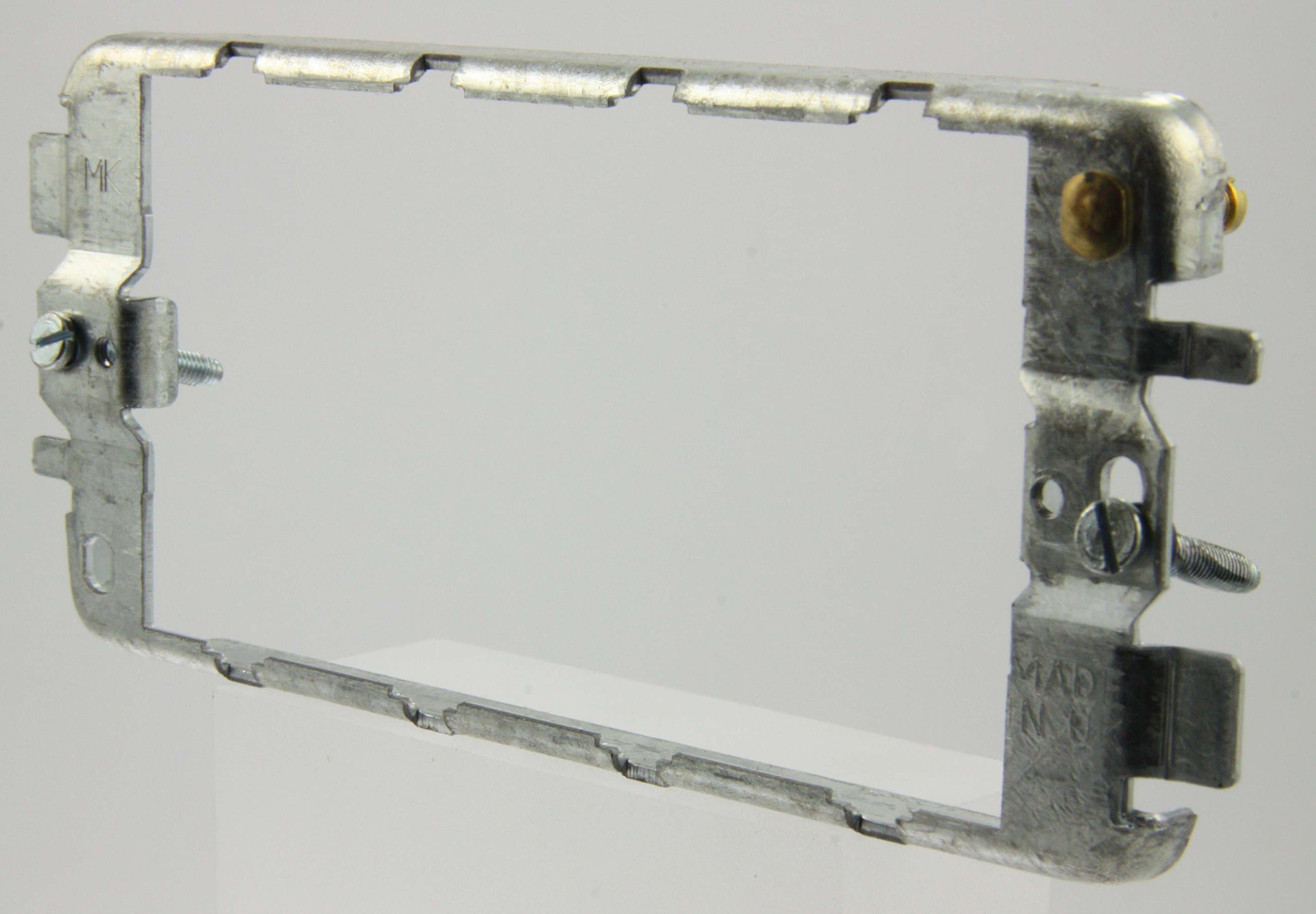 MK K3704 4 Module Grid Mounting Frame