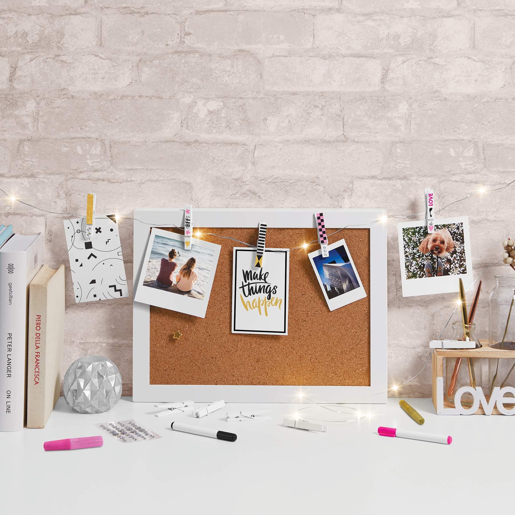 Merkury Innovations D.I.Y. Personal LED String Lights Battery Operated Fairy String Lights w 60 Interchangeable Letters & Symbols & 11 Clips for Hanging Pictures, Cards, Artwork, Notes, Warm White