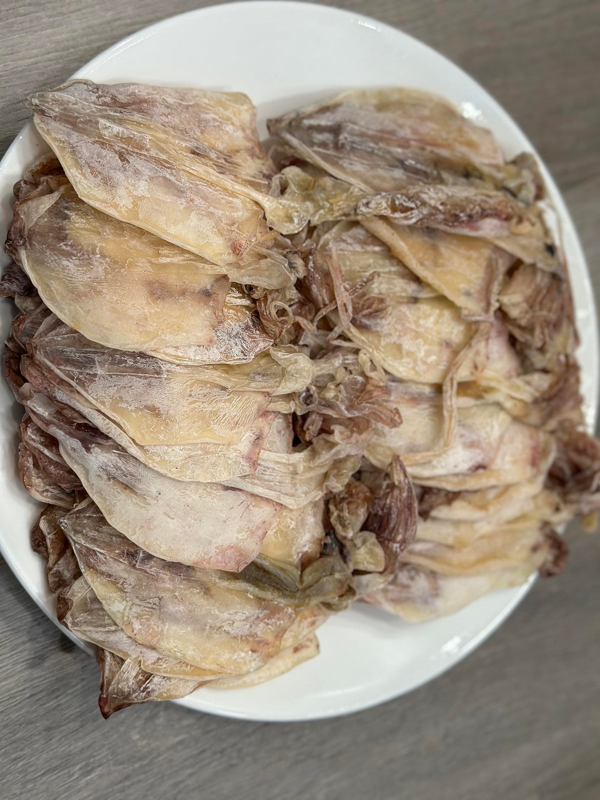 Dried Squid Whole Body One Side 1/2 LB