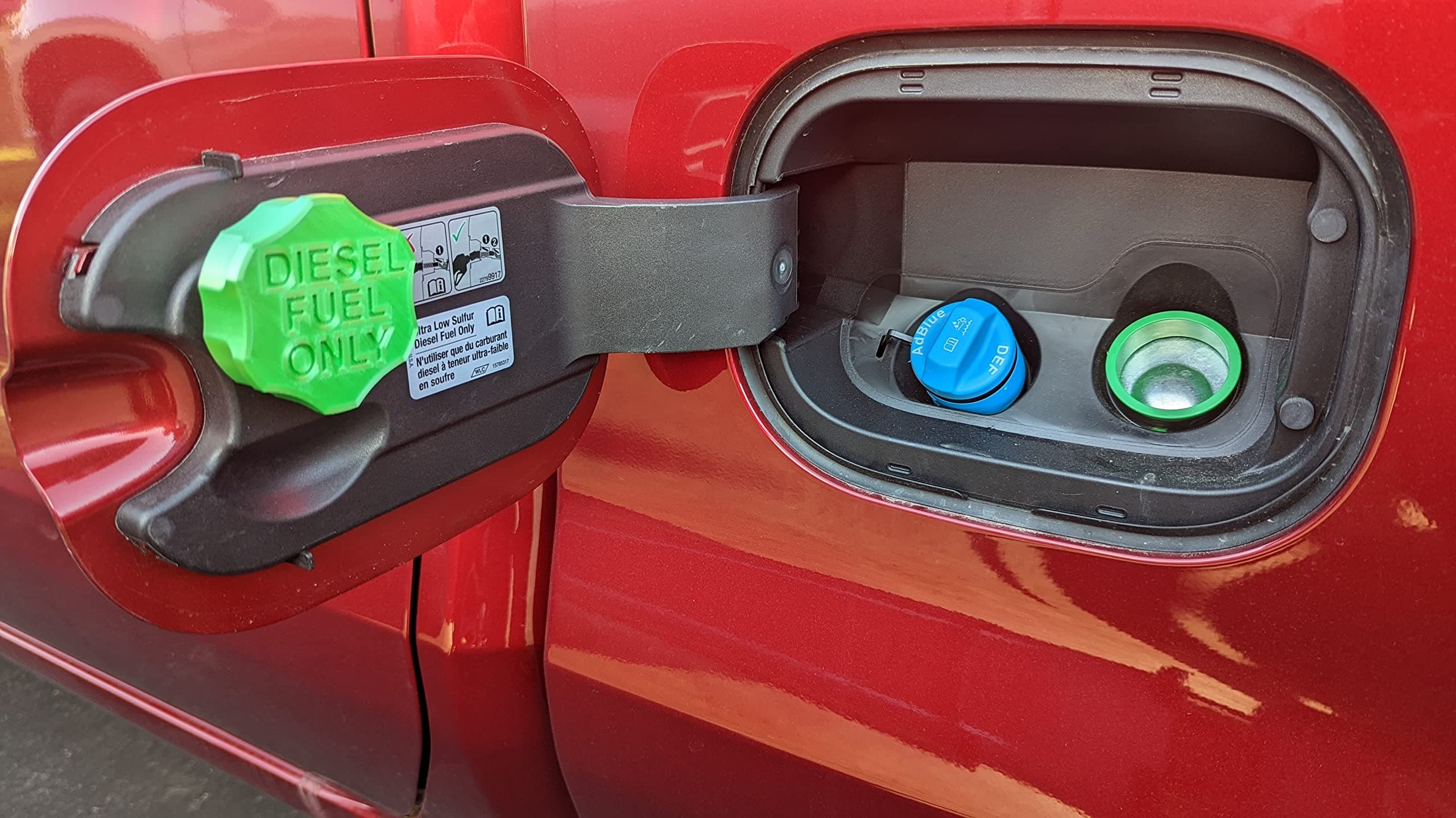 GM 3.0 Diesel Fuel system Cap (Green)