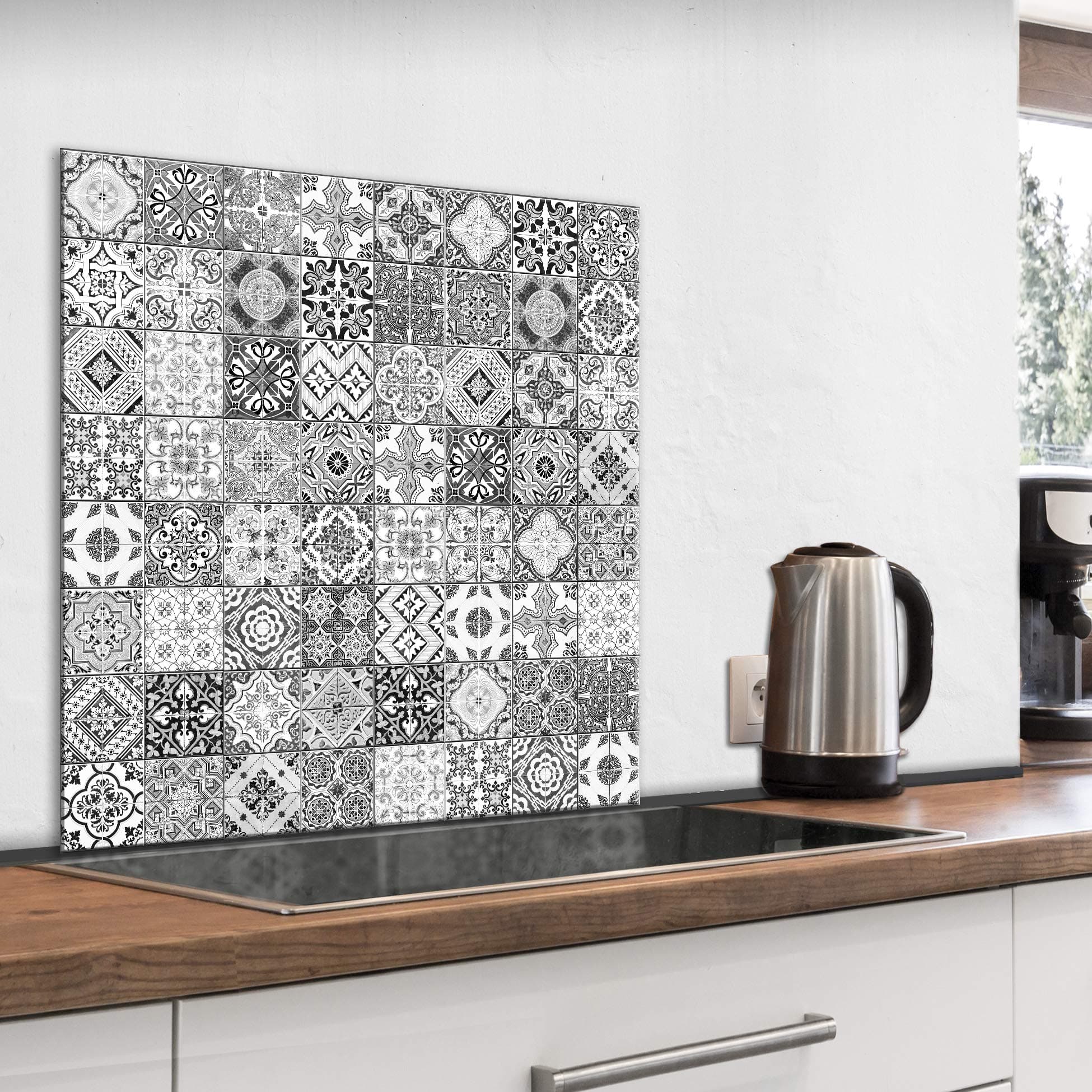 murando Glass Splashback for Kitchen Backsplash Cooker Protector Tempered Glass Decorative Wall Art Panel Heat Resistant Graphic 80x80 cm / 32"x32" Tiles Mosaic f-B-0288-aq-a