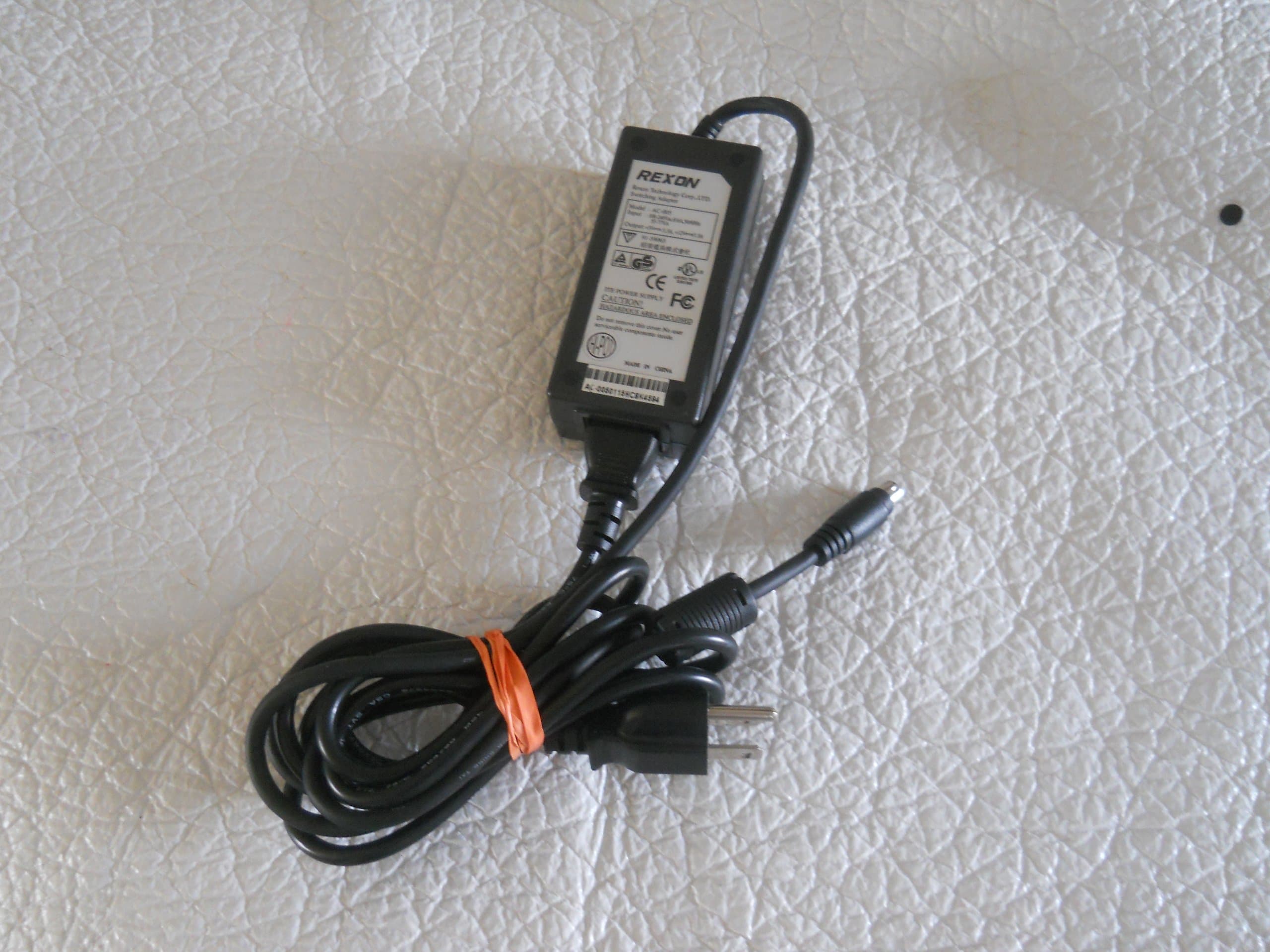 Rexon AC-005 4-Pin 5V 1.5A 12V 1.5A AC Adapter switching power suppy