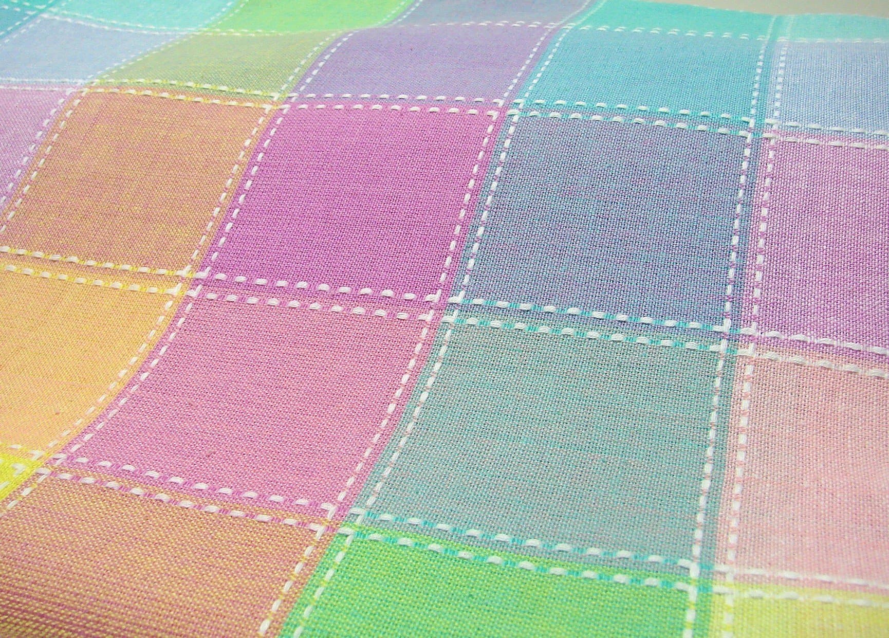 ec-ne84v Easter Tartan 84 X 60 OVAL Tablecloth Spring Pastel Plaid White Top Stitch