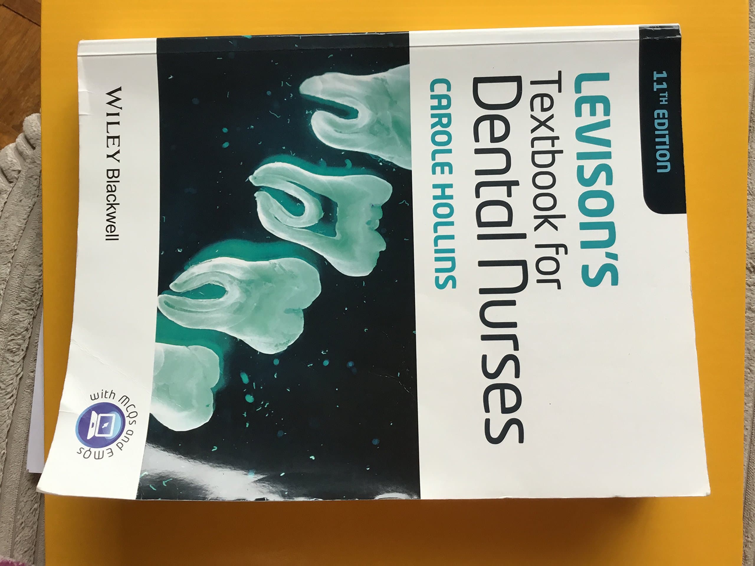Levison′s Textbook for Dental Nurses