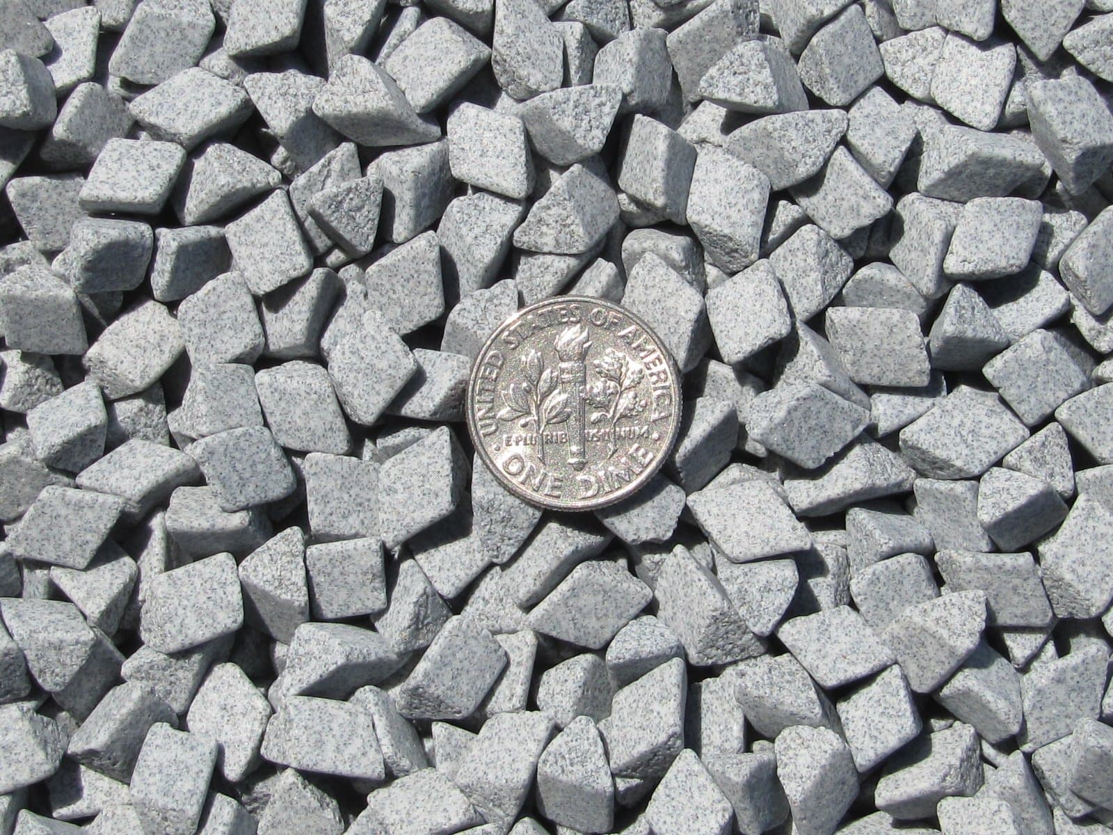 3 Lb. 1/4" X 1/4" Abrasive Triangle (UFX) Very Aggressive Fast Cutting Ceramic Porcelain Tumbling Tumbler Tumble Media