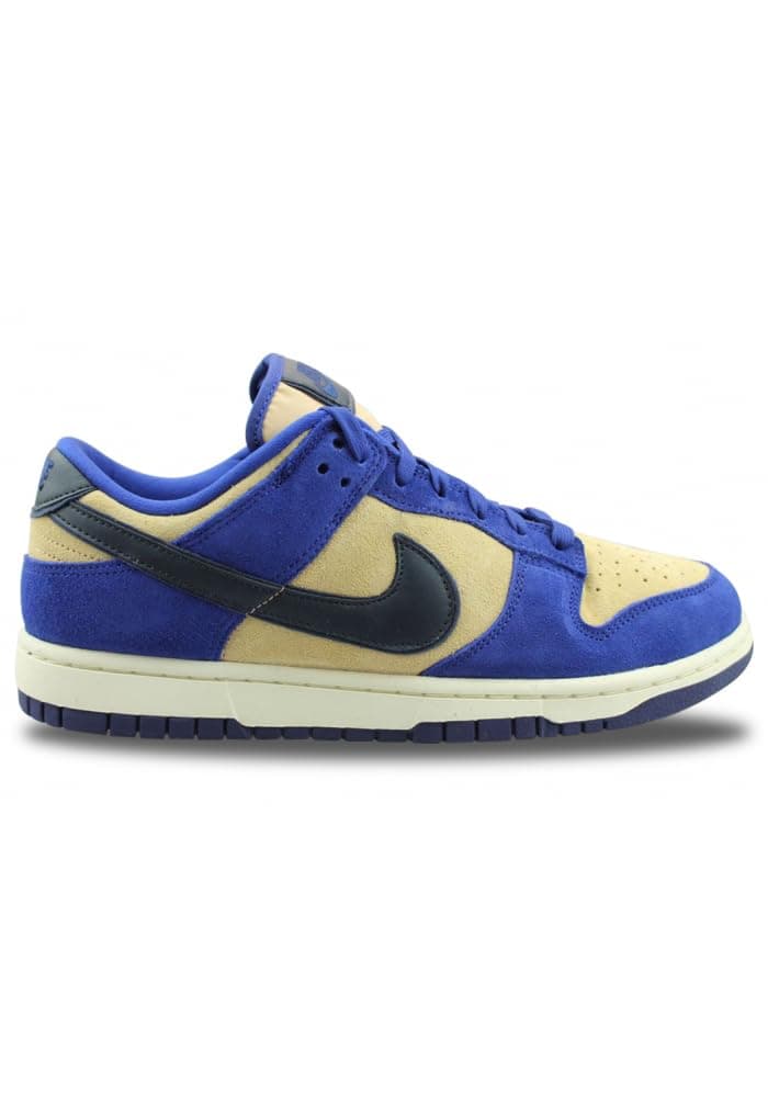 Nike Men's Dunk Low Sneakers