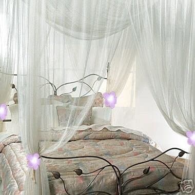 Nicamaka Casablanca Bed Canopy, White