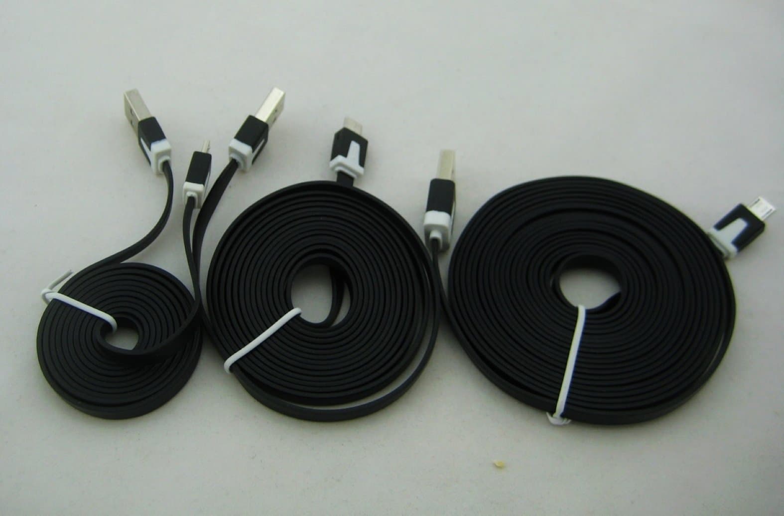 3pcs/lot 3in1 3ft 6ft 2m 10ft 3m Extra Long Noodle Flat Universal USB Male a to Micro B Data Charger Cable Cords for HTC One X V L M7 Butterfly Samsung Galaxy S2 I9100 S3 I9300 S4 I9500 Note 2 I9220 N7100 Nokia Lumia 900 920 Lg Nexus 4 7 Blackberry Q10 Z10 Sony Xperia S Z Kindle Fire HD (black)