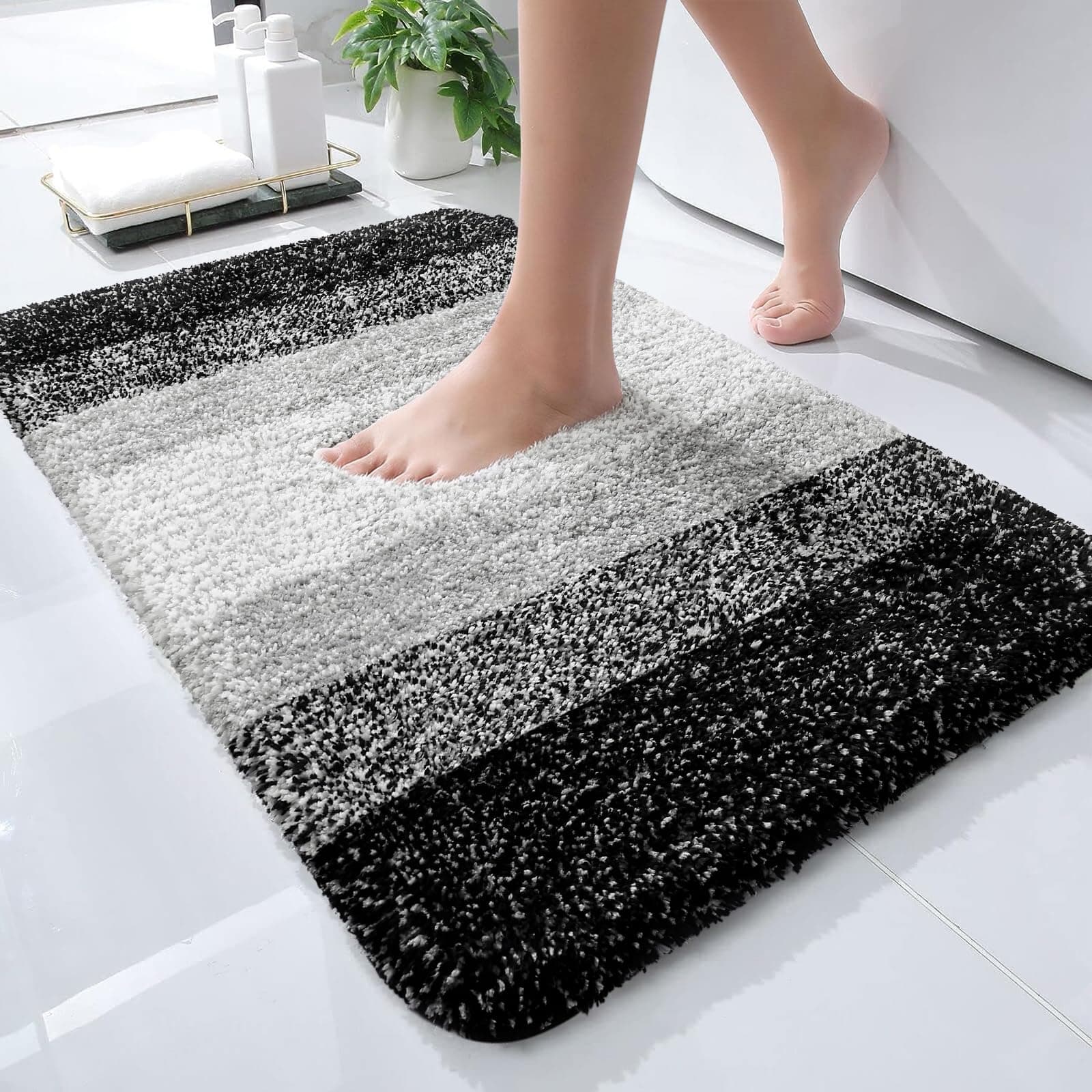 OLANLY Bathroom Rugs Mat 24x16, Extra Soft Absorbent Microfiber Bath Rugs, Rubber Backing, Quick Dry, Machine Washable Bath Mats for Bathroom Floor, Tub and Shower, Home Decor Accessories, Black
