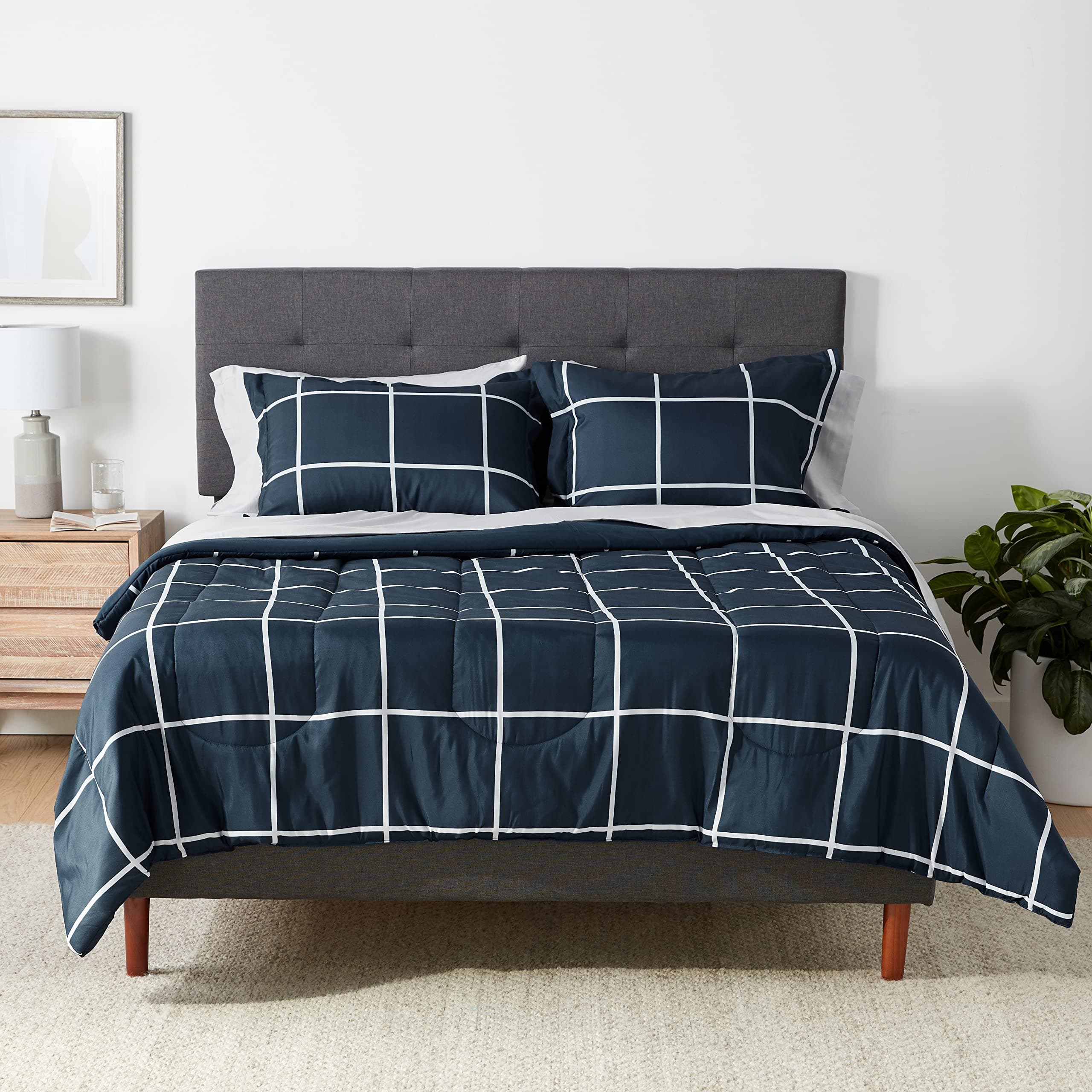 Full/Queen Comforter Set with Sheets, 7-Piece Navy with Grey Plaid Bedding, Lightweight Microfiber Bed-in-a-Bag