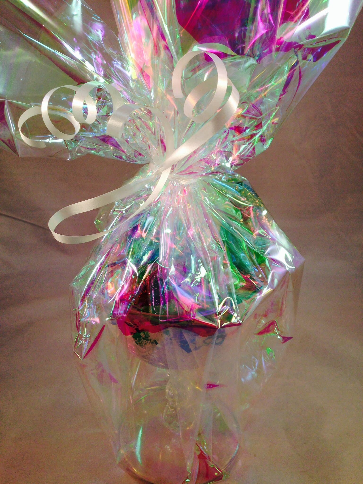 CRYSTAL ETCHED CHAMPAGNE CLASS & CHOCOLATE CANDY GIFT SET: 5.5" Tall Gift Glass For THAT SPECIAL SOMEONE, GRAD, WEDDING, SPECIAL OCCASION, BIRTHDAY, RETIREMENT, HOLIDAY, GET WELL & MORE. "UNIQUE GIFTS"