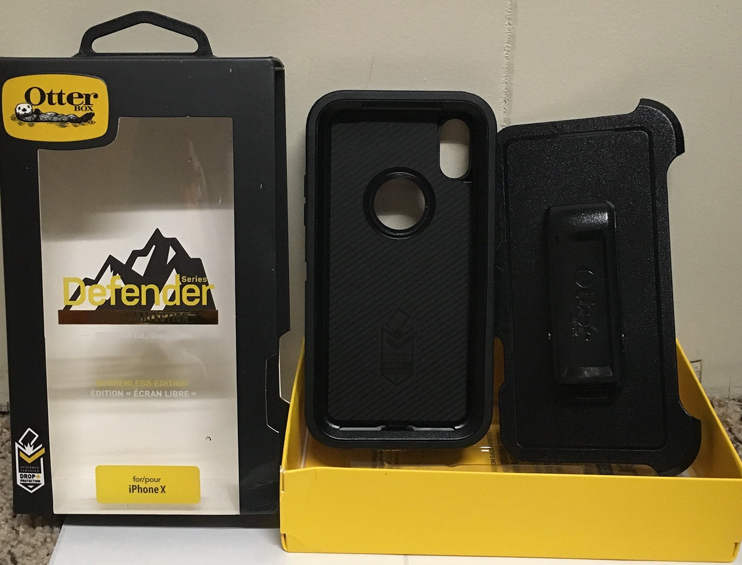 iPhone Xs AND iPhone X Defender Series Case - BLACK, rugged & durable, with port protection, includes holster clip kickstand